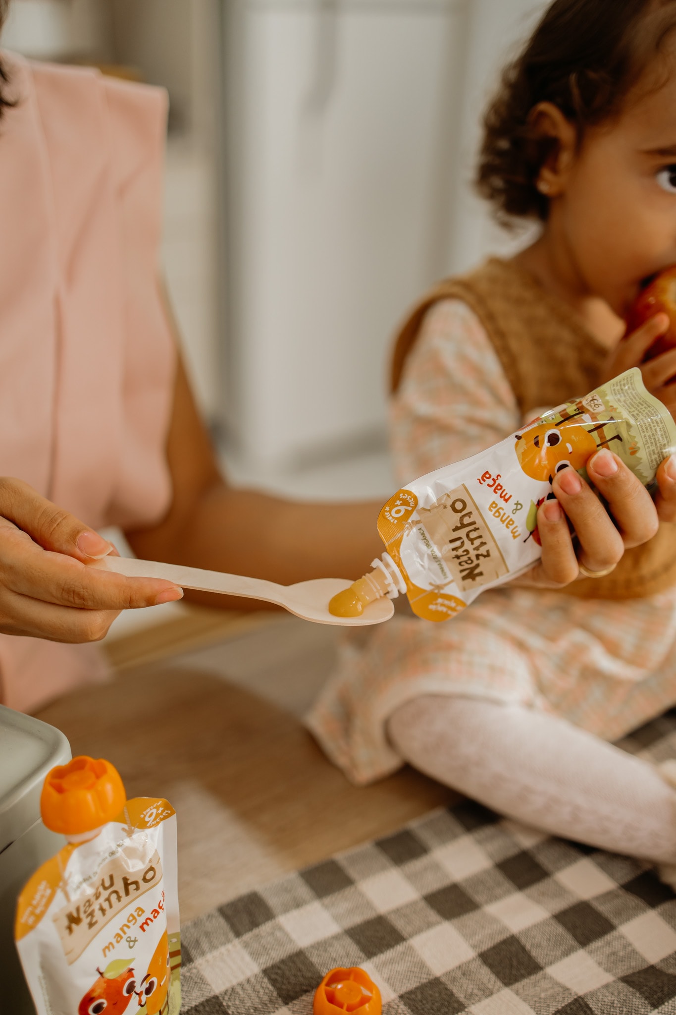 papiページ Papinha de Fruta Orgânica Natuzinho +9 meses - Sabor Manga e Maçã